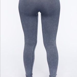 Leggings fashion nova small